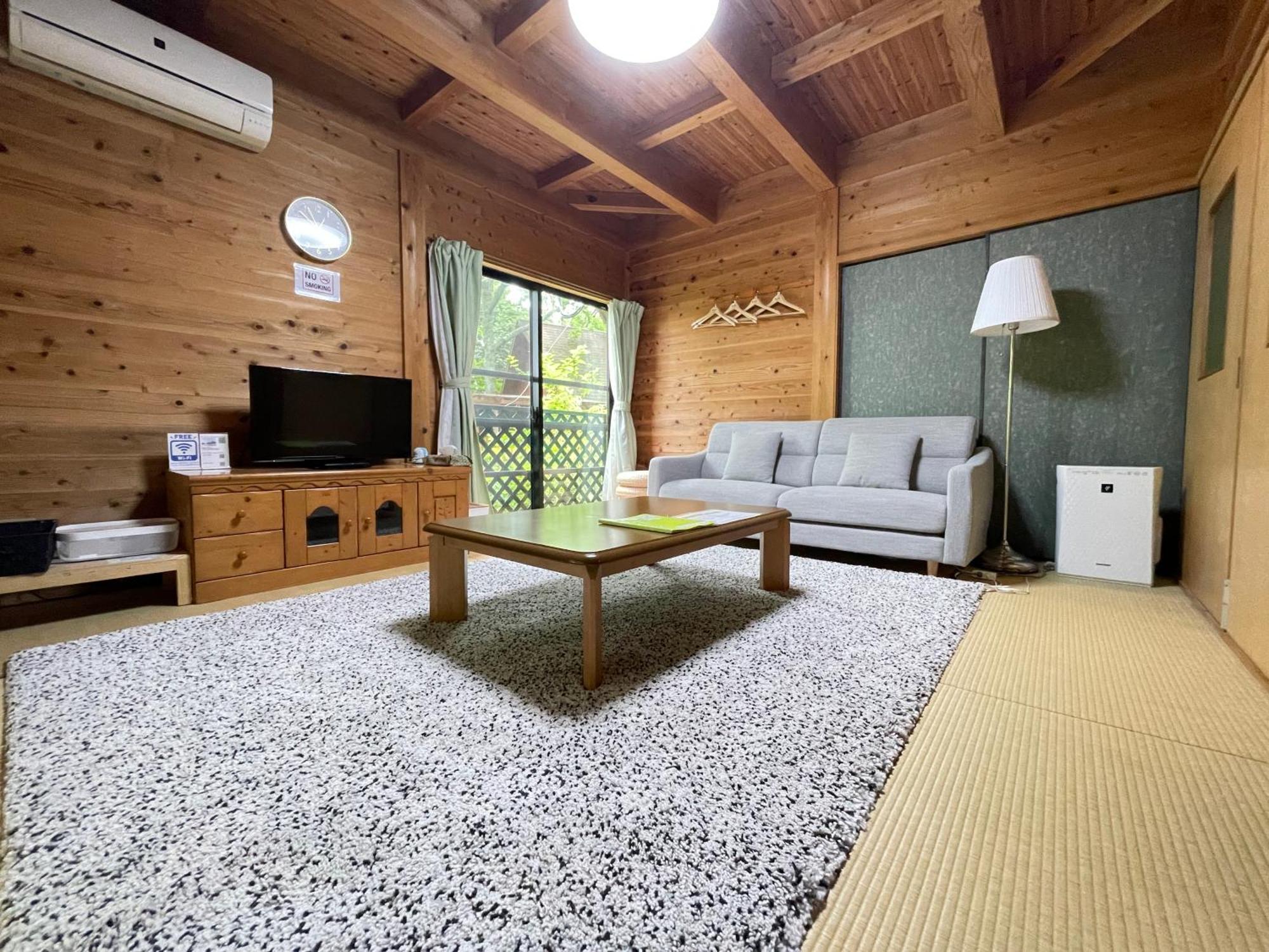 Вилла Kurasako Onsen Sakura Минамиогуни Экстерьер фото