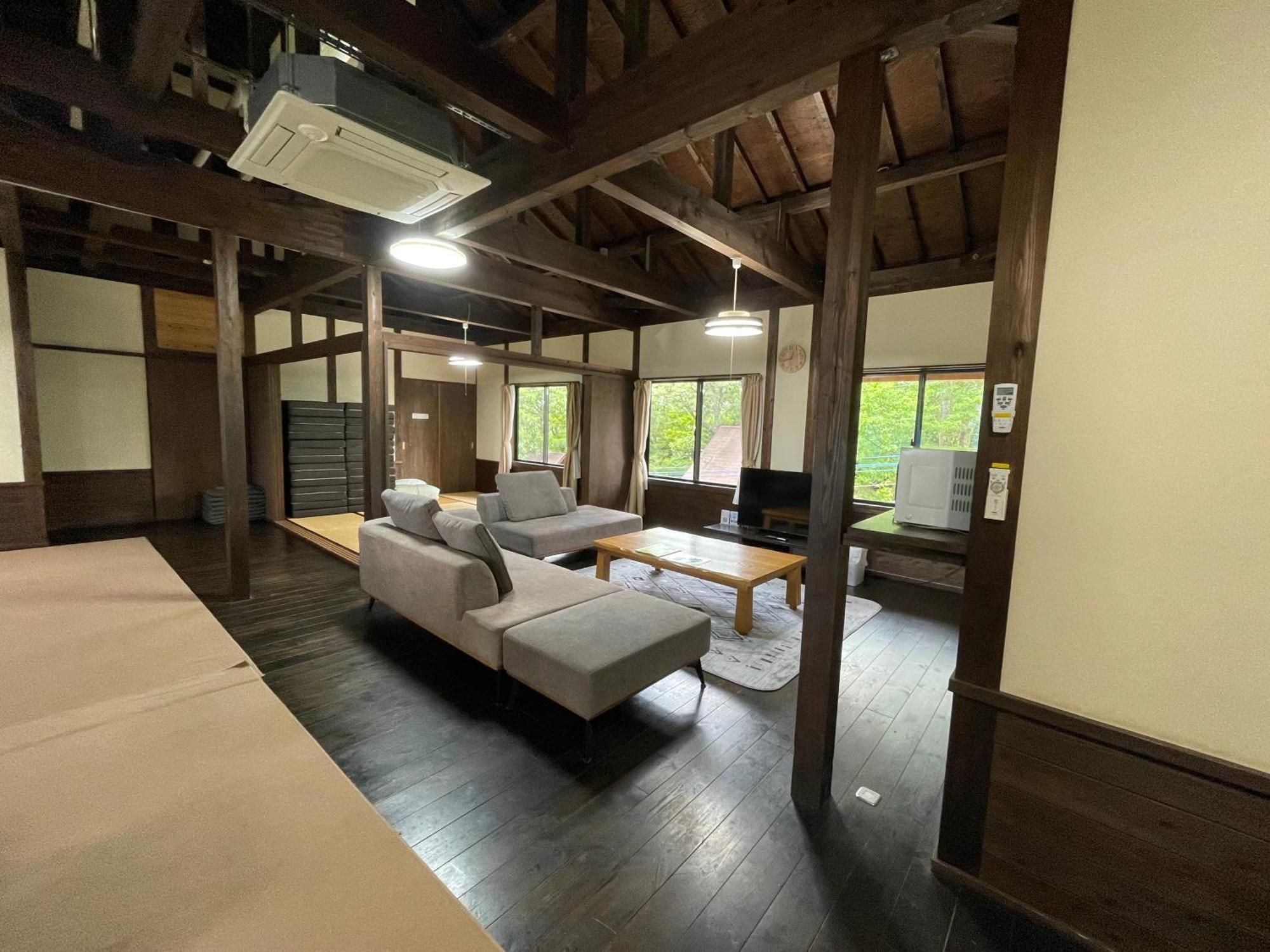 Вилла Kurasako Onsen Sakura Минамиогуни Экстерьер фото